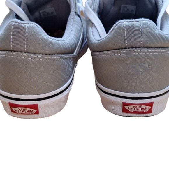 Vans Seldan - Picture 4 of 10